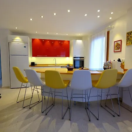 Smart Aparts 4* Калкан